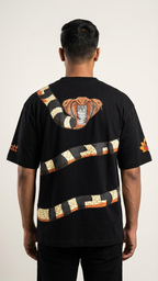 Vasuki Enfold - Oversized T-Shirt